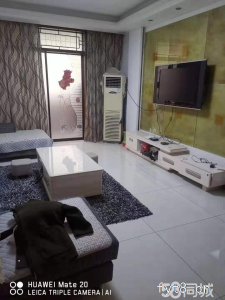 北苑小区错层精装修三楼